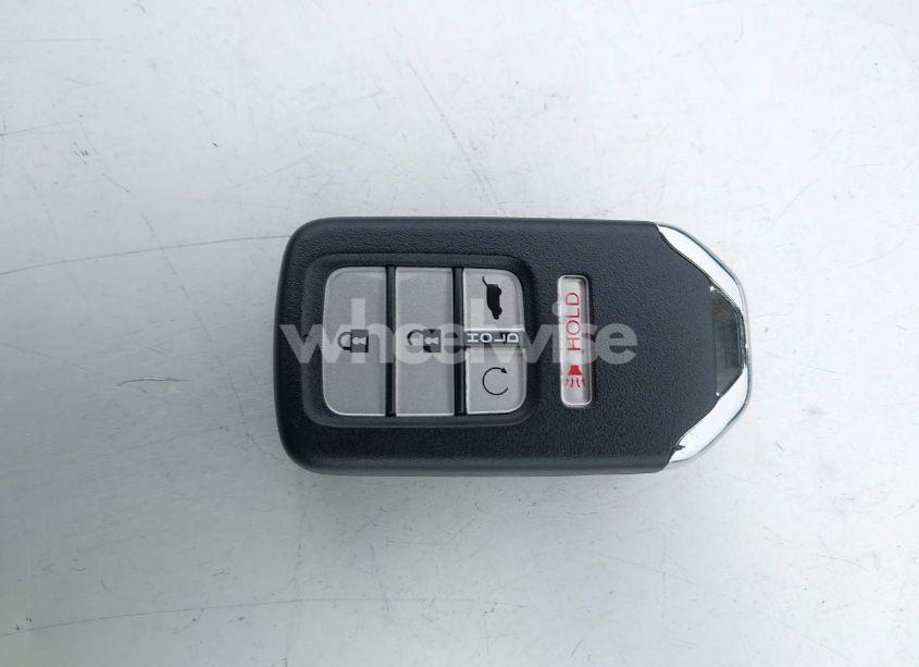 Photo 11 of 2021 Honda Pilot AWD TOURING 7 PASSENGER (VIN 5FNYF6H66MB045819)