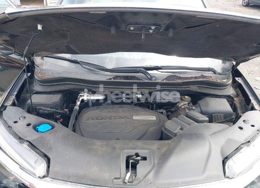 Photo 10 of 2017 Honda Pilot EX-L (VIN 5FNYF6H67HB049027)