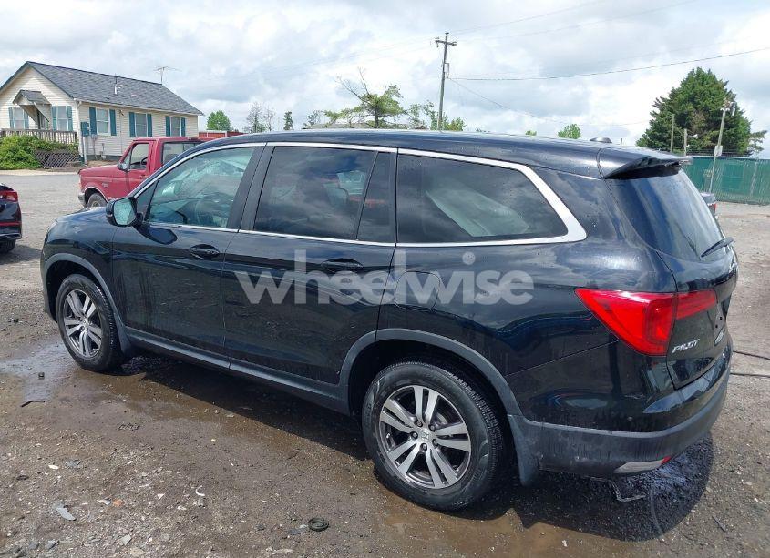 Photo 3 of 2017 Honda Pilot EX-L (VIN 5FNYF6H67HB049027)