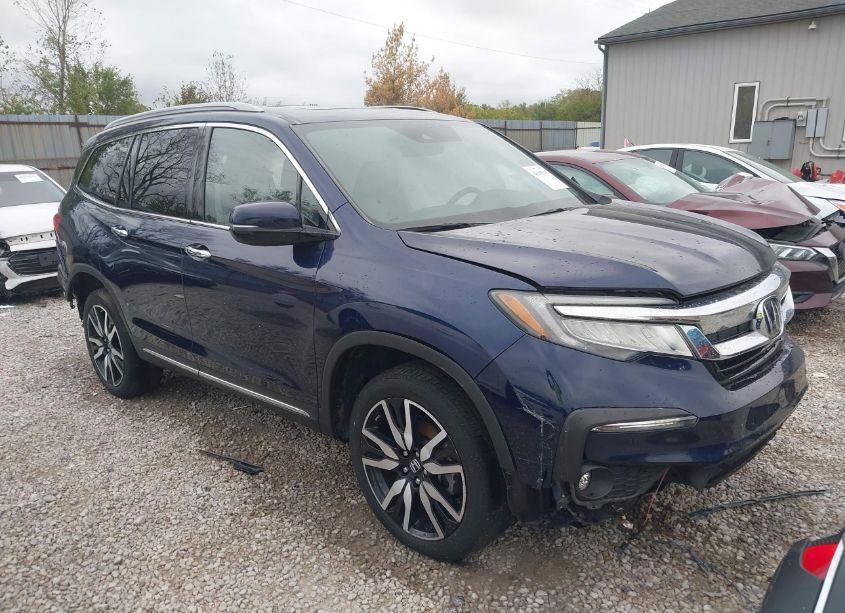 2022 Honda Pilot AWD TOURING 7 PASSENGER (VIN 5FNYF6H67NB017254) main photo