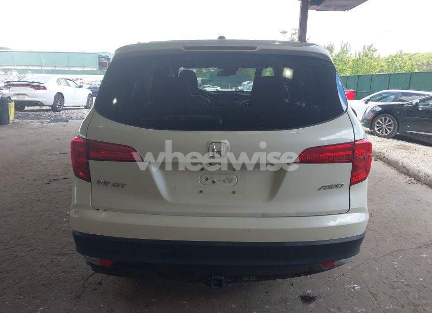 Photo 16 of 2016 Honda Pilot EX-L (VIN 5FNYF6H68GB047639)