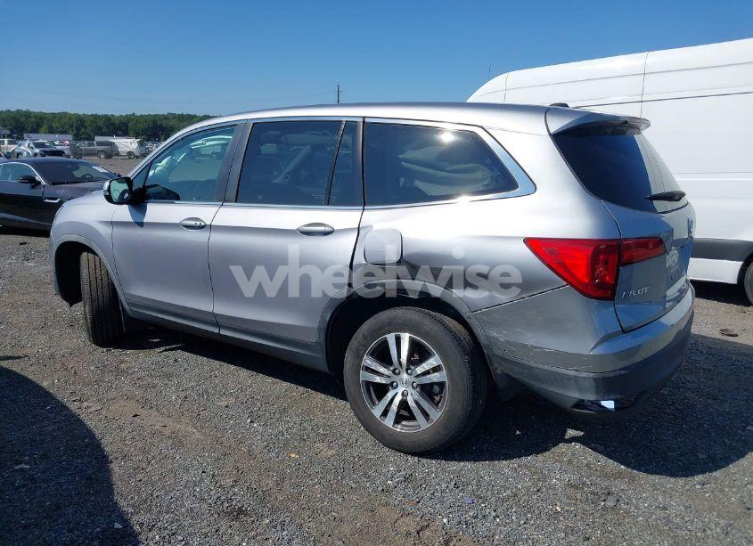 Photo 3 of 2017 Honda Pilot EX-L (VIN 5FNYF6H68HB065639)