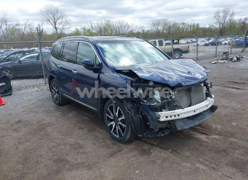 2019 Honda Pilot TOURING (VIN 5FNYF6H68KB001978) main photo