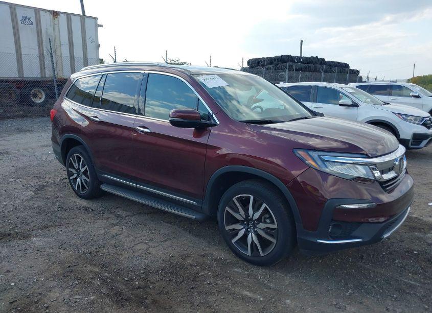 2022 Honda Pilot AWD TOURING 7 PASSENGER (VIN 5FNYF6H68NB000091) main photo