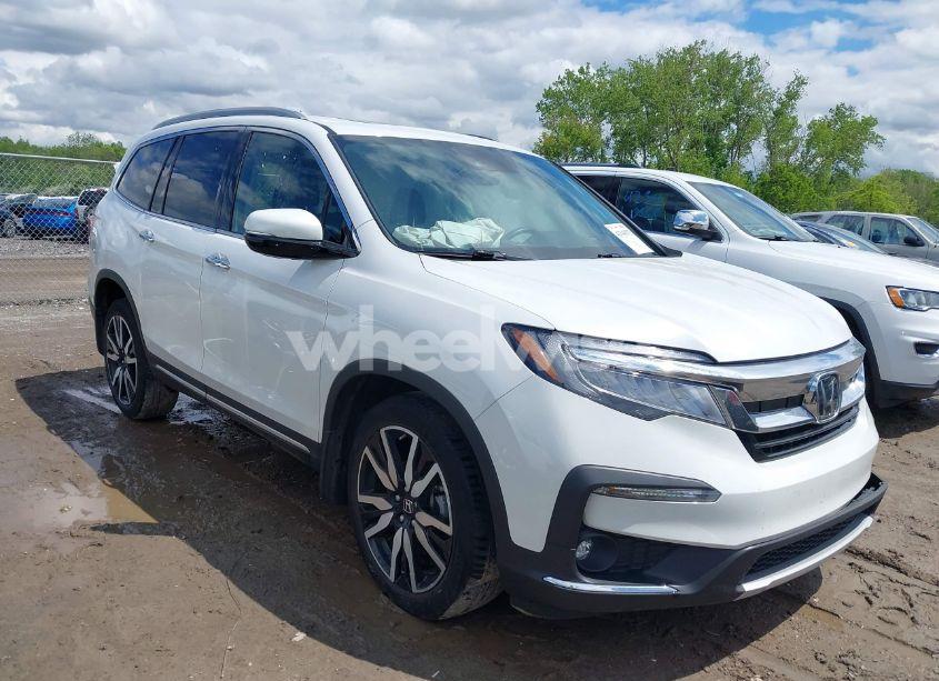 2022 Honda Pilot AWD TOURING 7 PASSENGER (VIN 5FNYF6H68NB068388) main photo