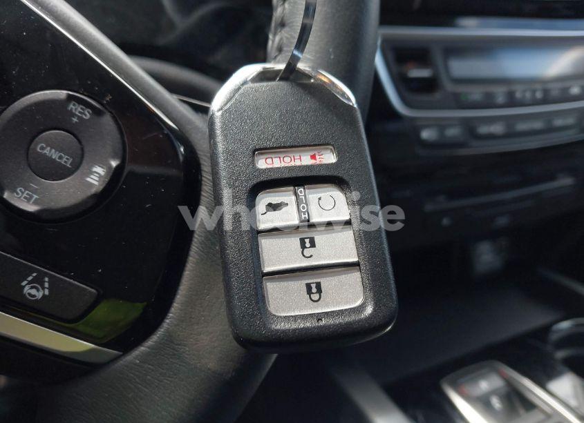 Photo 11 of 2022 Honda Pilot AWD TOURING 7 PASSENGER (VIN 5FNYF6H68NB068388)