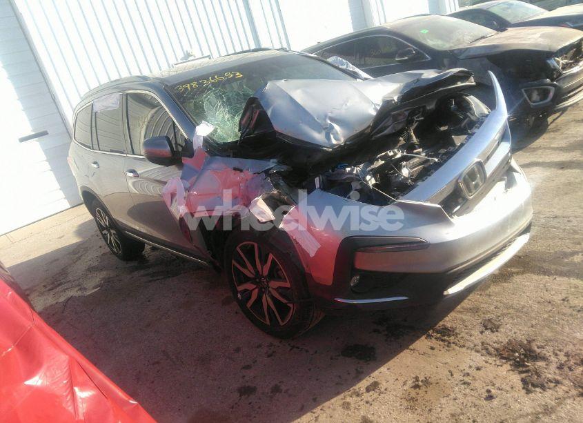 2019 Honda Pilot TOURING (VIN 5FNYF6H69KB056181) main photo