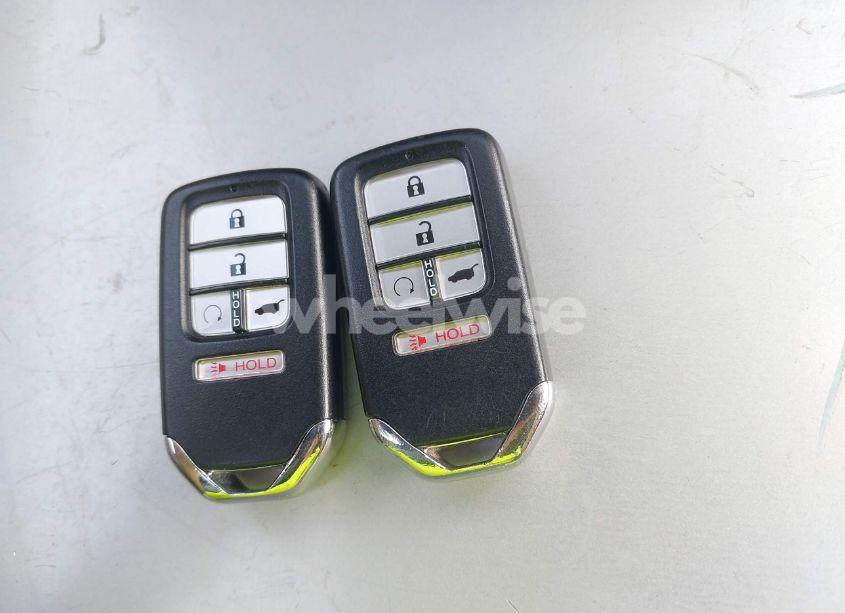 Photo 11 of 2019 Honda Pilot TOURING (VIN 5FNYF6H69KB056181)