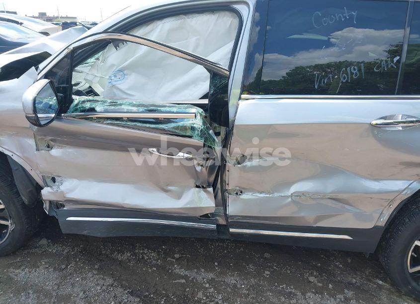 Photo 14 of 2019 Honda Pilot TOURING (VIN 5FNYF6H69KB056181)