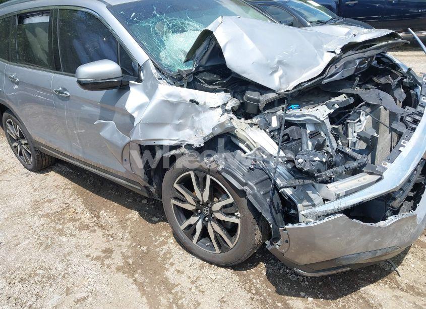 Photo 18 of 2019 Honda Pilot TOURING (VIN 5FNYF6H69KB056181)