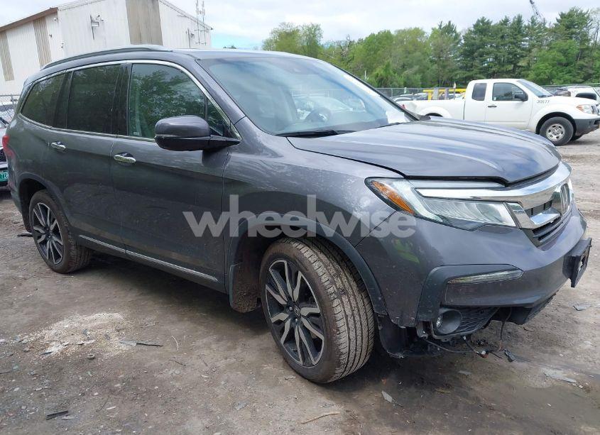 2021 Honda Pilot AWD TOURING 7 PASSENGER (VIN 5FNYF6H69MB005833) main photo