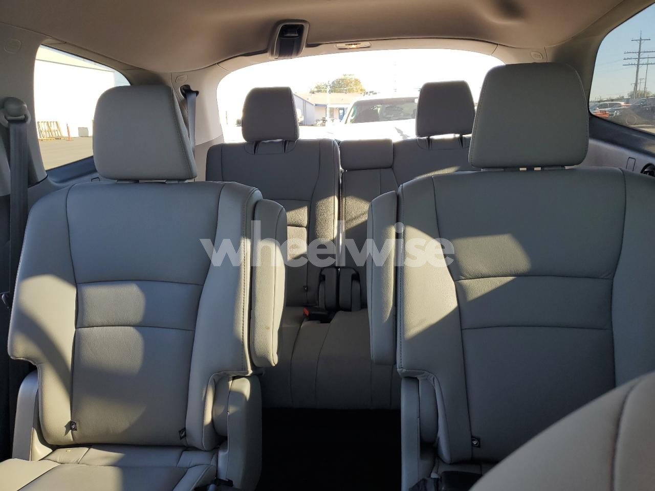 Photo 10 of 2022 HONDA PILOT TOURING (VIN 5FNYF6H6XNB078968)