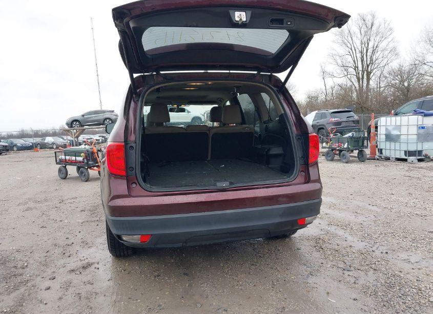 Photo 16 of 2017 Honda Pilot EX-L (VIN 5FNYF6H70HB000616)