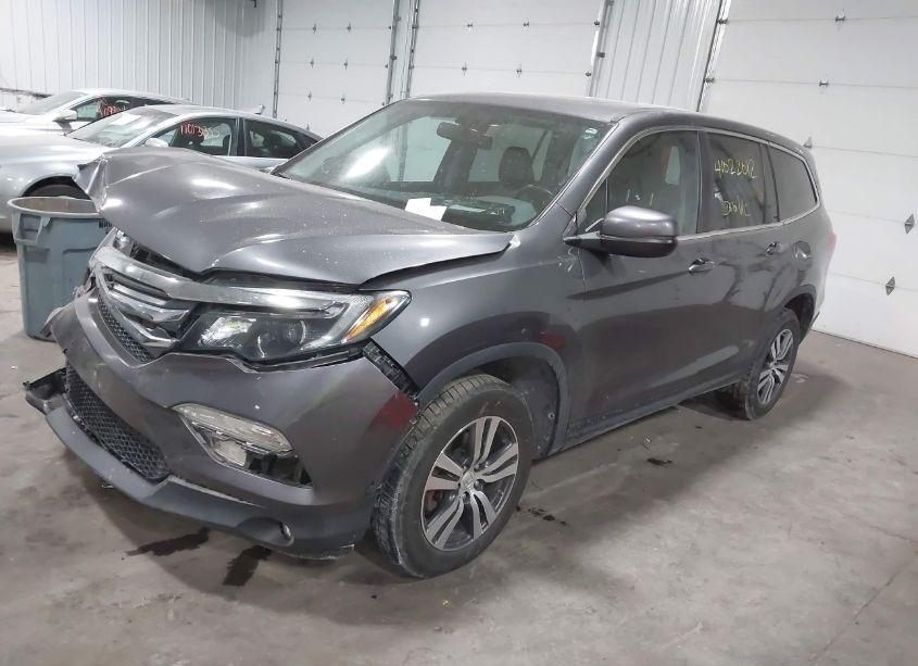 Photo 2 of 2017 Honda Pilot EX-L (VIN 5FNYF6H70HB016282)