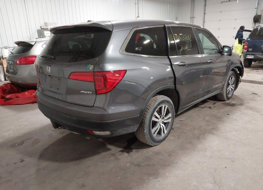 Photo 4 of 2017 Honda Pilot EX-L (VIN 5FNYF6H70HB016282)