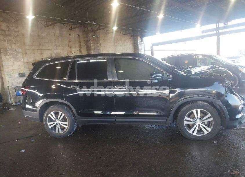 Photo 13 of 2018 Honda Pilot EX-L (VIN 5FNYF6H71JB041343)