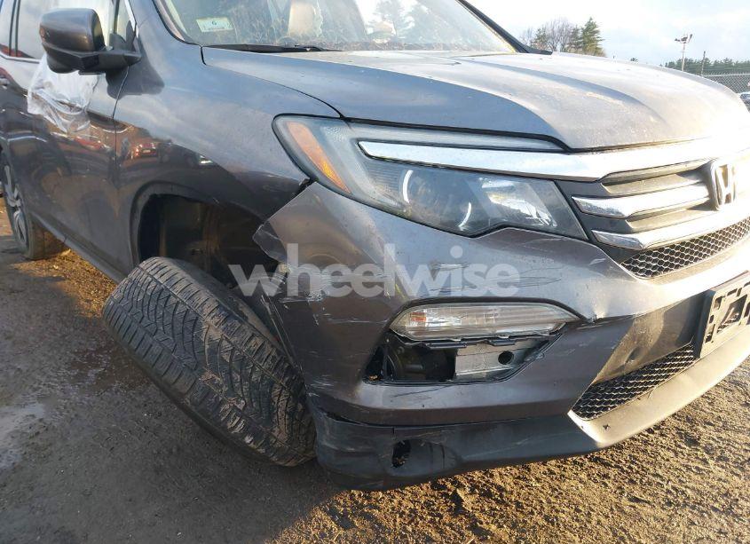 Photo 17 of 2017 Honda Pilot EX-L (VIN 5FNYF6H73HB071373)