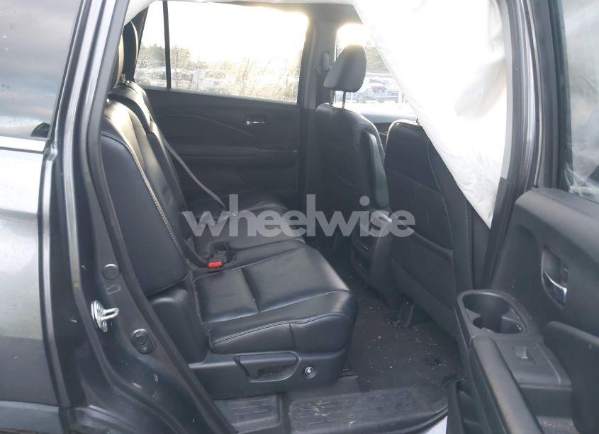 Photo 8 of 2017 Honda Pilot EX-L (VIN 5FNYF6H73HB071373)