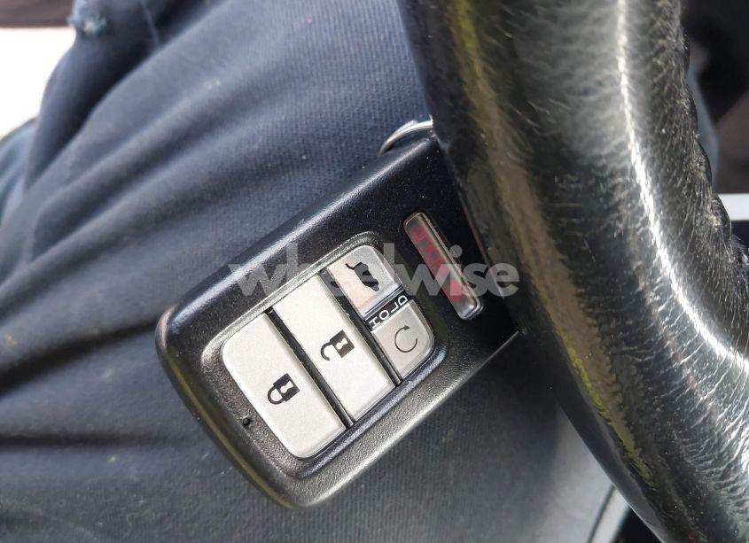 Photo 11 of 2016 Honda Pilot EX-L (VIN 5FNYF6H74GB024027)