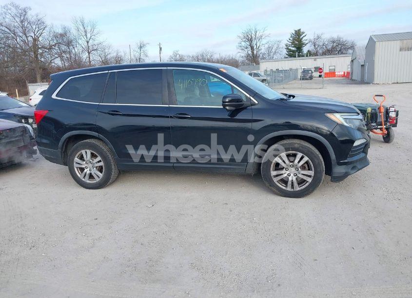 Photo 13 of 2016 Honda Pilot EX-L (VIN 5FNYF6H74GB024027)