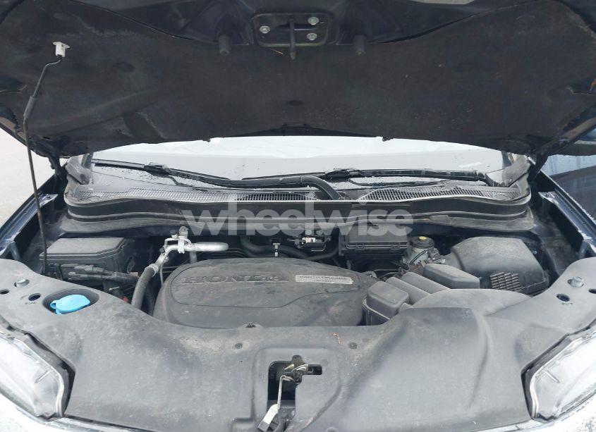 Photo 10 of 2018 Honda Pilot EX-L (VIN 5FNYF6H74JB005226)