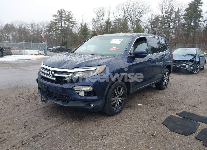 Photo 2 of 2018 Honda Pilot EX-L (VIN 5FNYF6H74JB005226)