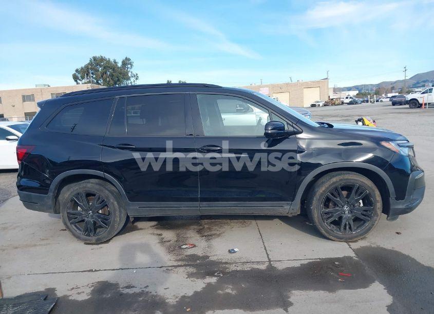 Photo 13 of 2021 Honda Pilot AWD BLACK EDITION (VIN 5FNYF6H74MB021253)