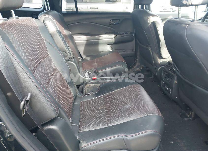 Photo 8 of 2021 Honda Pilot AWD BLACK EDITION (VIN 5FNYF6H74MB021253)