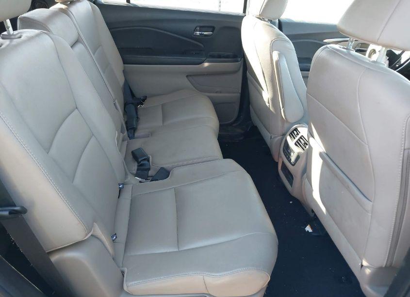 Photo 8 of 2016 Honda Pilot EX-L (VIN 5FNYF6H75GB092630)