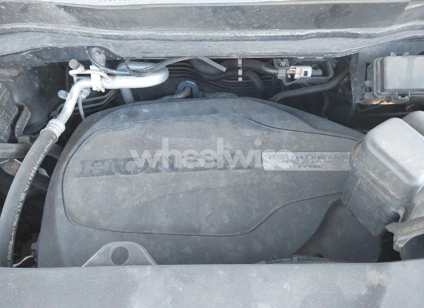 Photo 10 of 2016 Honda Pilot EX-L (VIN 5FNYF6H77GB108567)