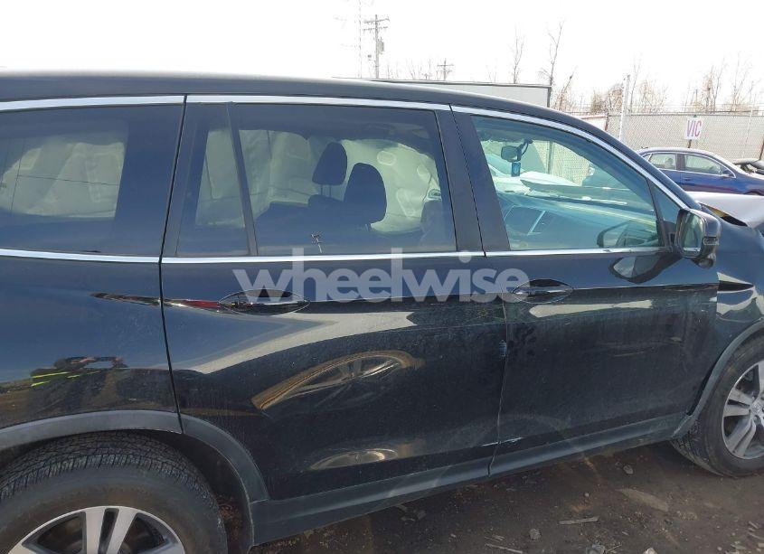 Photo 13 of 2016 Honda Pilot EX-L (VIN 5FNYF6H77GB108567)