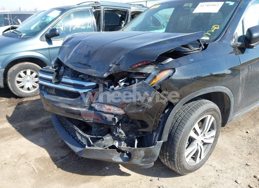 Photo 6 of 2016 Honda Pilot EX-L (VIN 5FNYF6H77GB108567)