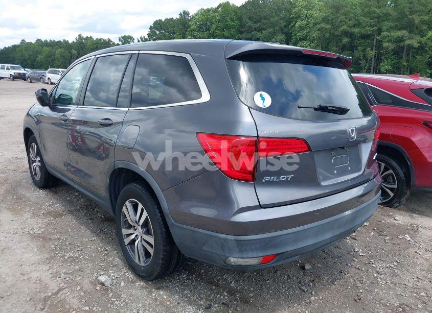 Photo 3 of 2017 Honda Pilot EX-L (VIN 5FNYF6H77HB007143)