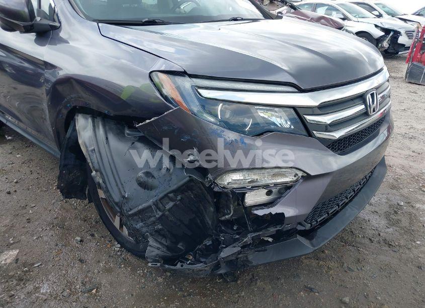 Photo 6 of 2017 Honda Pilot EX-L (VIN 5FNYF6H77HB007143)