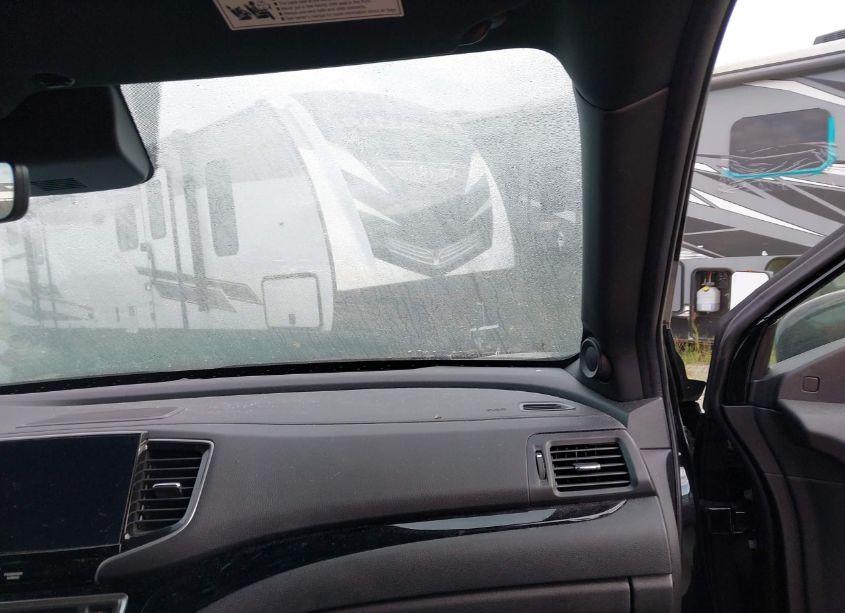 Photo 5 of 2022 Honda Pilot AWD BLACK EDITION (VIN 5FNYF6H77NB025105)