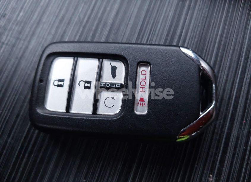 Photo 11 of 2016 Honda Pilot EX-L (VIN 5FNYF6H78GB092265)