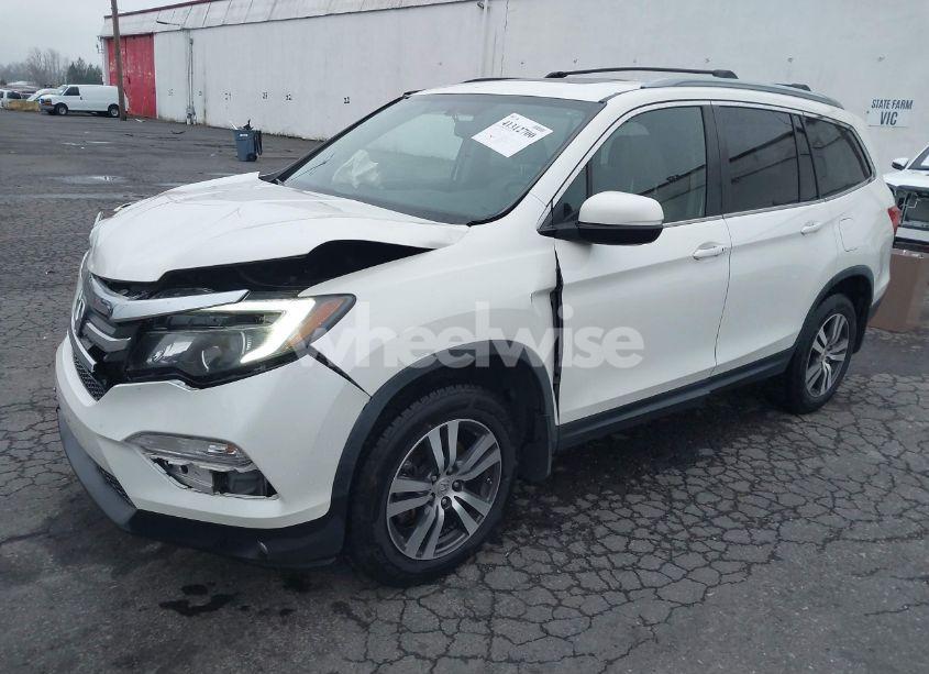 Photo 2 of 2016 Honda Pilot EX-L (VIN 5FNYF6H78GB092265)