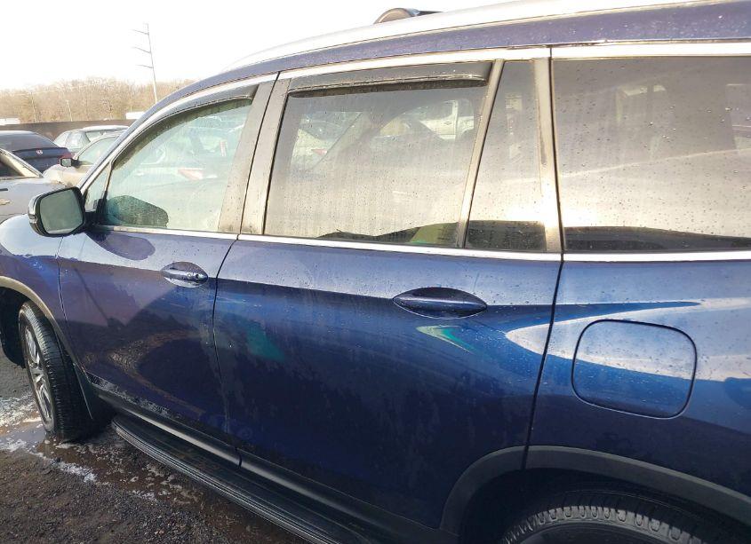 Photo 15 of 2016 Honda Pilot EX-L (VIN 5FNYF6H79GB096826)