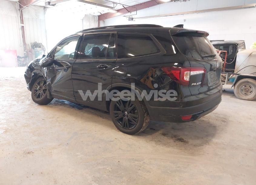 Photo 3 of 2022 Honda Pilot AWD BLACK EDITION (VIN 5FNYF6H79NB041998)