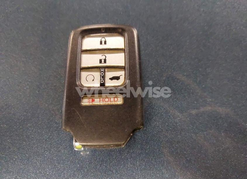 Photo 11 of 2018 Honda Pilot EX-L (VIN 5FNYF6H7XJB053927)