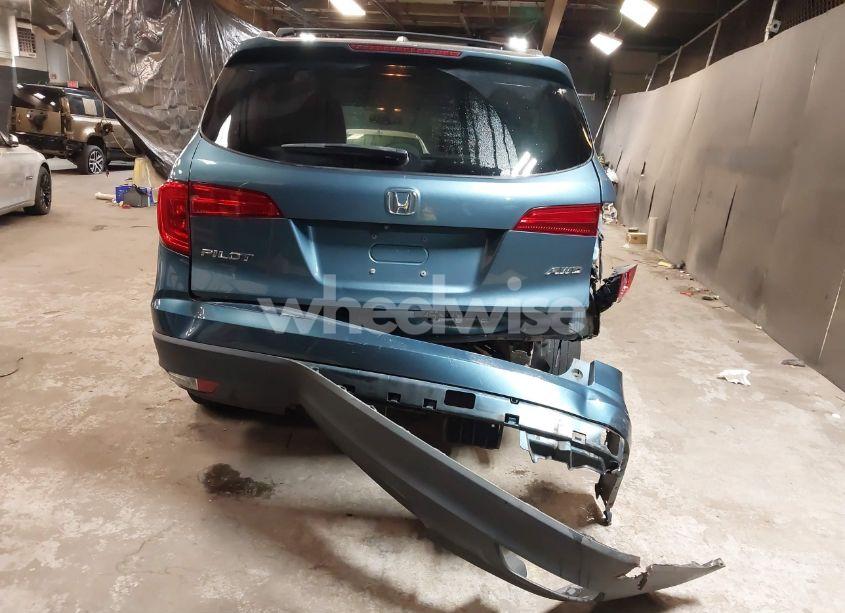 Photo 6 of 2018 Honda Pilot EX-L (VIN 5FNYF6H7XJB053927)