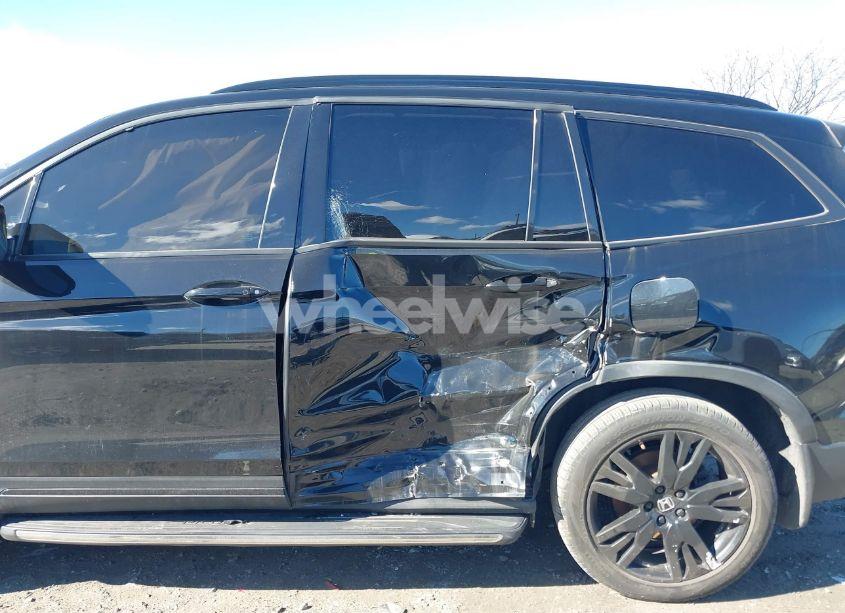 Photo 6 of 2021 Honda Pilot AWD BLACK EDITION (VIN 5FNYF6H7XMB031978)