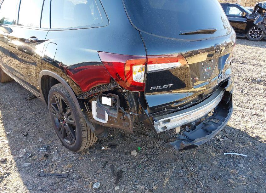 Photo 6 of 2021 Honda Pilot AWD BLACK EDITION (VIN 5FNYF6H7XMB090321)