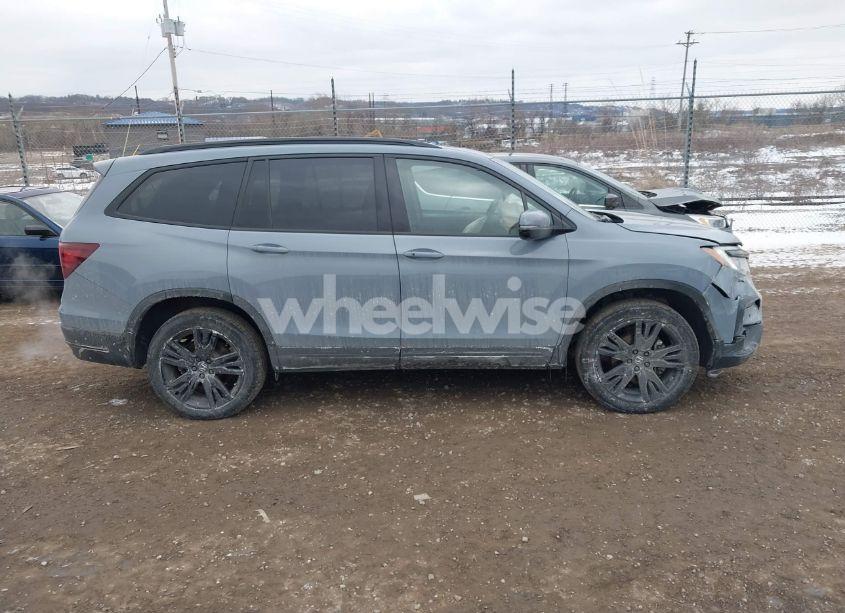Photo 13 of 2022 Honda Pilot AWD BLACK EDITION (VIN 5FNYF6H7XNB038009)
