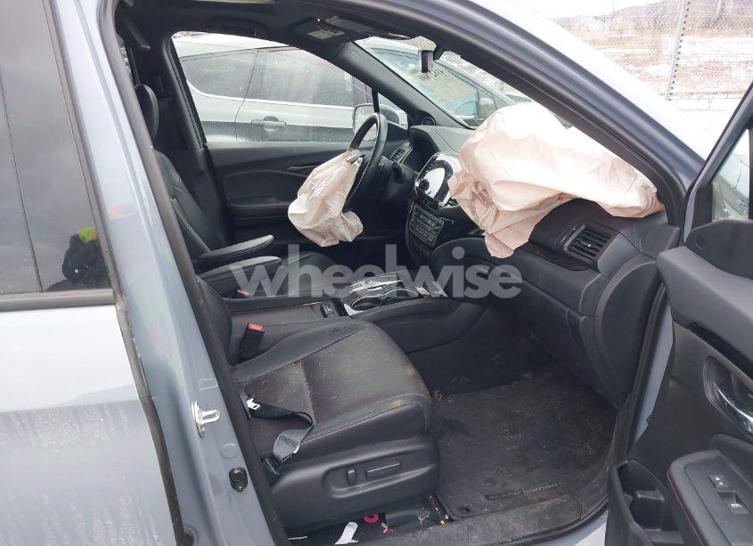 Photo 5 of 2022 Honda Pilot AWD BLACK EDITION (VIN 5FNYF6H7XNB038009)