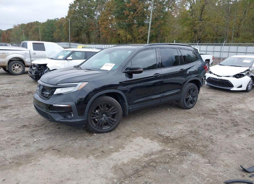 Photo 2 of 2022 Honda Pilot AWD BLACK EDITION (VIN 5FNYF6H7XNB088182)