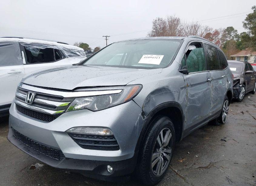 Photo 2 of 2016 Honda Pilot EX-L (VIN 5FNYF6H80GB114672)