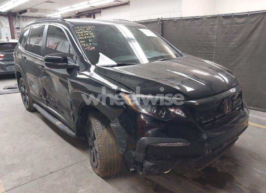 2022 Honda Pilot AWD TRAILSPORT (VIN 5FNYF6H81NB062109) main photo