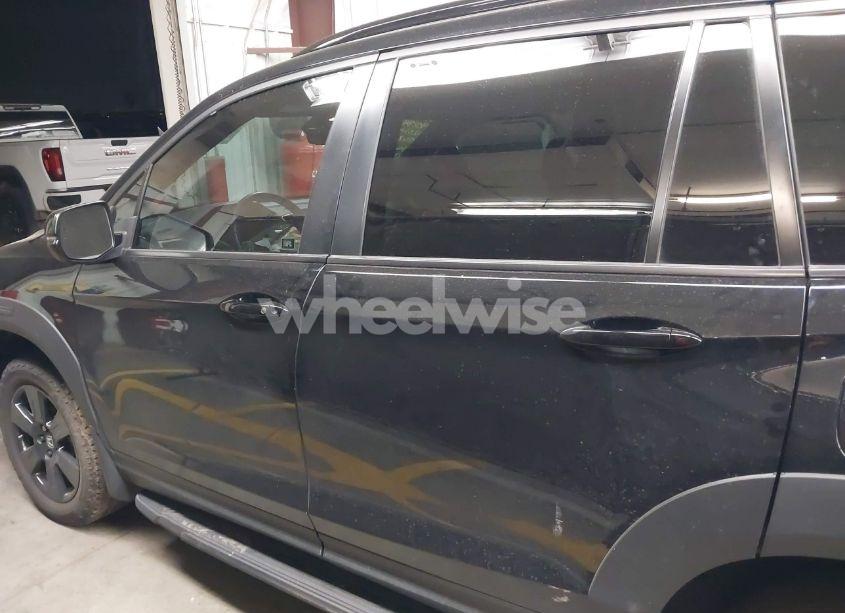 Photo 14 of 2022 Honda Pilot AWD TRAILSPORT (VIN 5FNYF6H81NB062109)