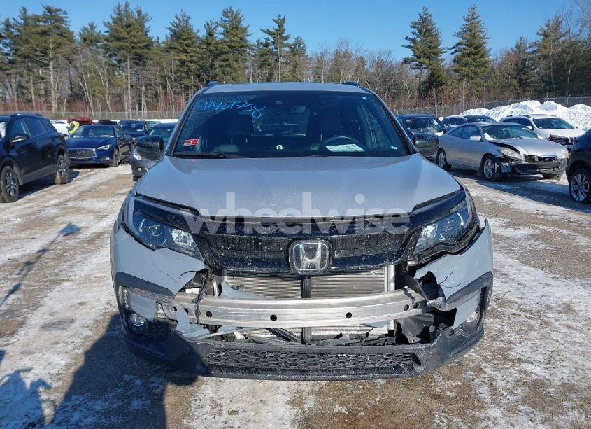 Photo 12 of 2022 Honda Pilot AWD TRAILSPORT (VIN 5FNYF6H82NB032908)